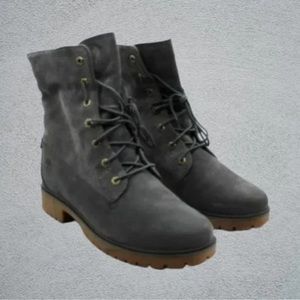 Timberland Women 6”  Premium Waterproof Hiking Boots size 11 New